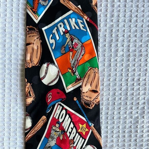 Vintage 1992 Baseball Addiction 100% Silk Black Men Tie - Picture 7 of 9